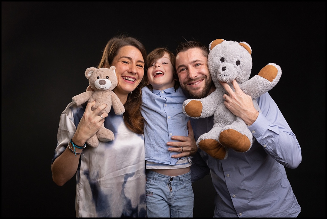 Séance famille studio photo